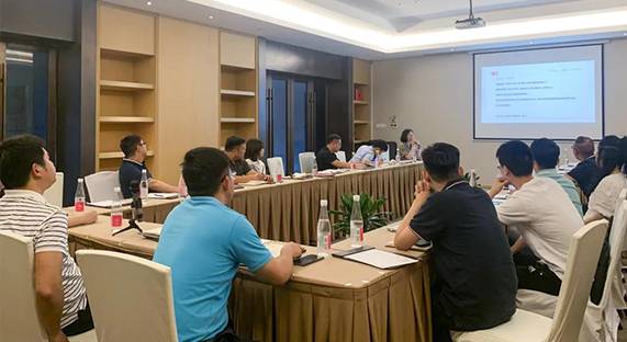 奋勇当先，逐梦向前——浙江掌政通召开第二十一次管理层工作会议